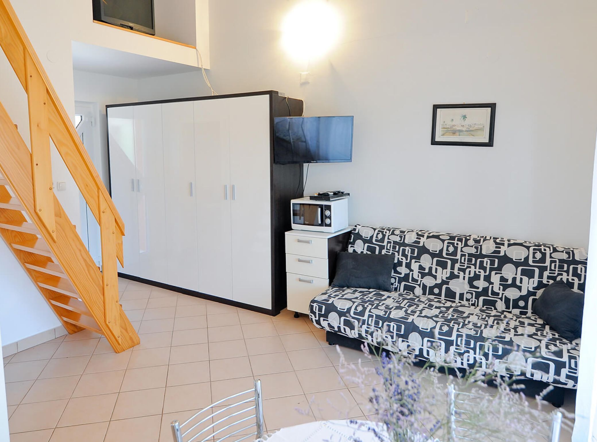 公寓 (One Bedroom Apartment With Terrace (P) | 客厅 | 32-英寸纯平电视（配备卫星频道）