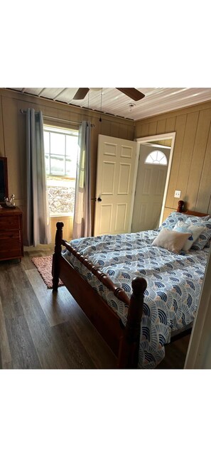 3 bedrooms, WiFi, bed sheets - Escape to Paradise; the perfect serene location for relaxation and adventure! (Glasgow)