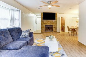TV - 5 Mi to Westchase District: Houston Extended Stay (Houston)