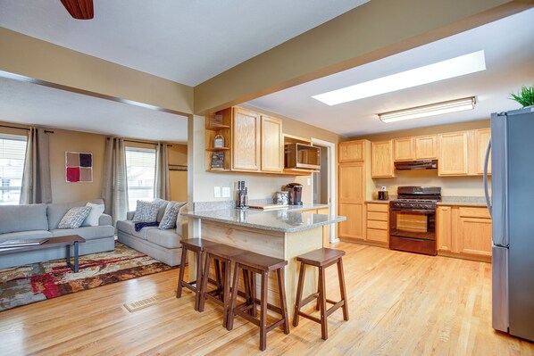 Interior - Gather Family! Home w/ Fenced Yard in Wheat Ridge (Wheat Ridge)
