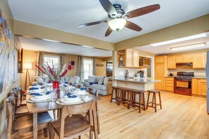 Interior - Gather Family! Home w/ Fenced Yard in Wheat Ridge (Wheat Ridge)
