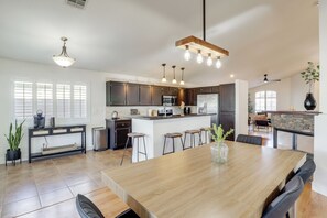 Fridge, microwave, stovetop, dishwasher - Extended Stay Home w/ Mtn View: 5 Mi to The Strip! (Las Vegas)