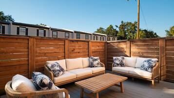 Enceinte de lâhĂ©bergement