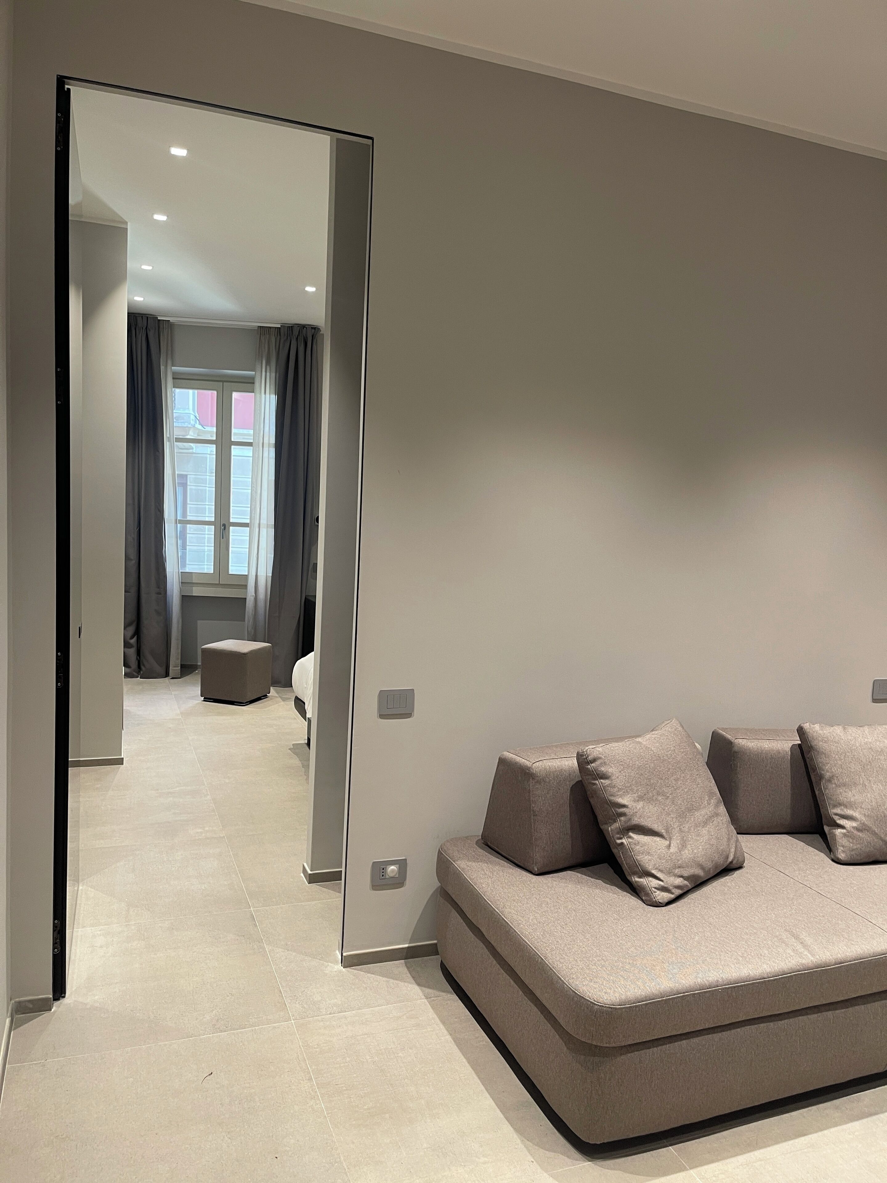 Luxury Apartment, City View | Living area