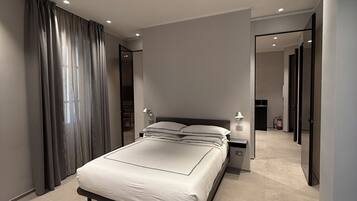 Appartement, uitzicht op stad | Verduisterende gordijnen, een strijkplank/strijkijzer, gratis wifi