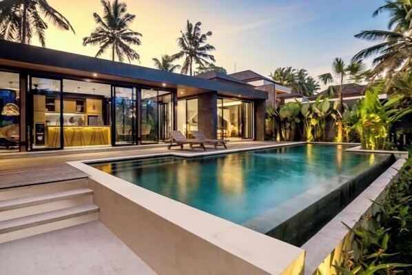 Alberca al aire libre