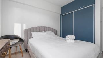 2 dormitorios, tabla de planchar con plancha, wifi y ropa de cama