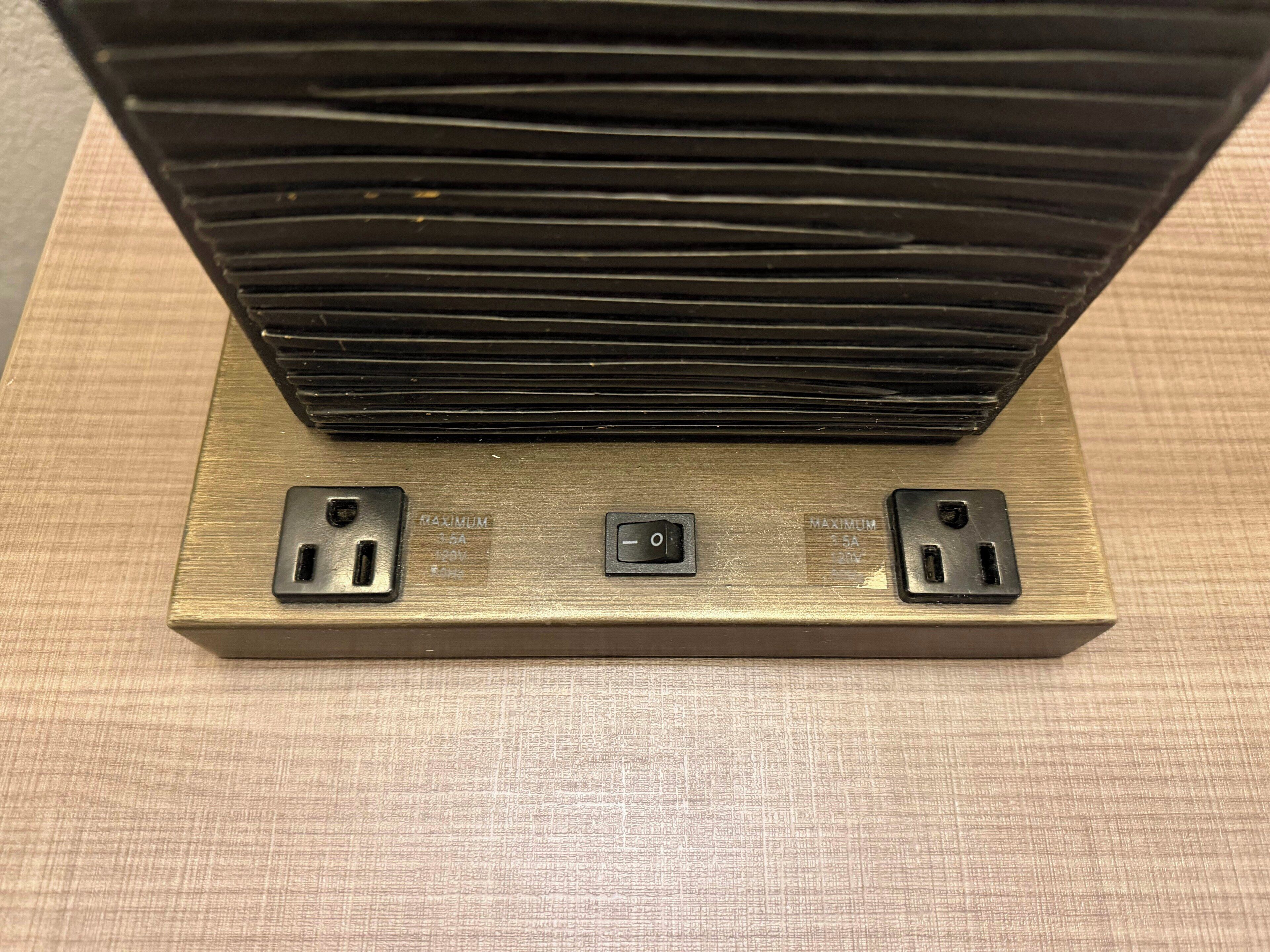 Desk, laptop workspace, free WiFi, bed sheets