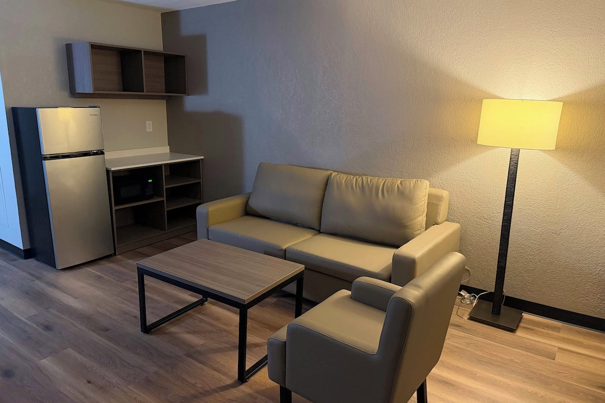 Suite, 2 Double Beds, Non Smoking