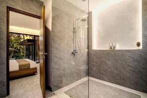 Bathroom - Villa Loxia by BaliSuperHost (Bali)