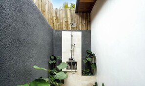 Bathroom - Villa Jungle Rendez Vous by BaliSuperHost (Bali)