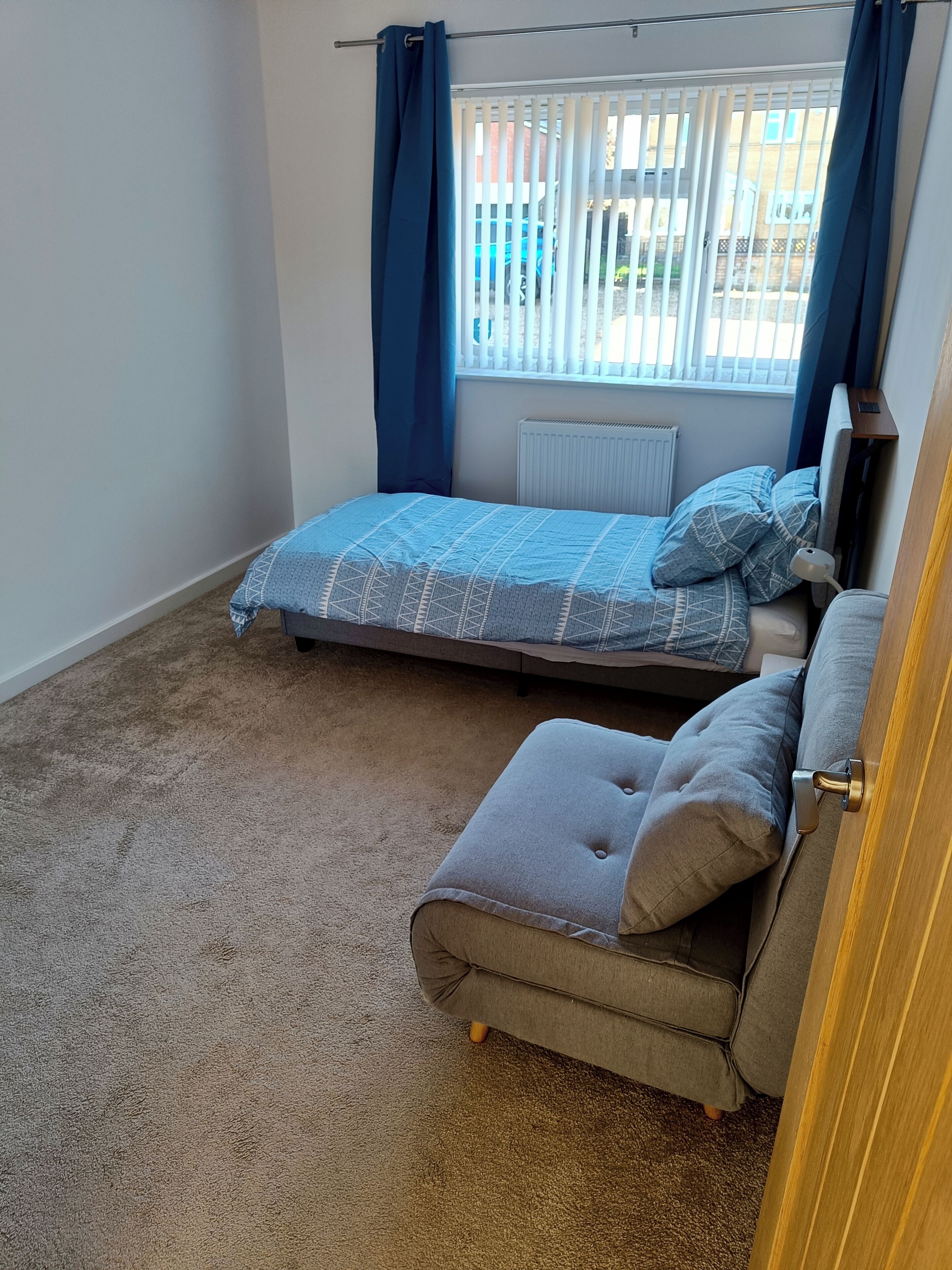 Desk, iron/ironing board, free WiFi, bed sheets
