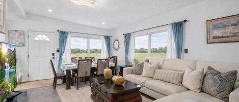 TV connectée, cheminée