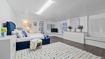 4 soverom, skrivebord, strykejern/-brett og wi-fi (inkludert)