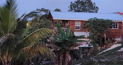 Bella Vue Vacation Home & Cabins