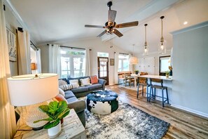 TV - 204 Squid Lane - Adorable Beach House! 3 Bedroom 2 baths - Golf Cart included! (Panama City Beach)