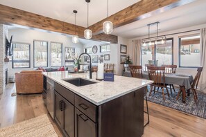 Interior - Trail Views | Hot Tub (Granby)