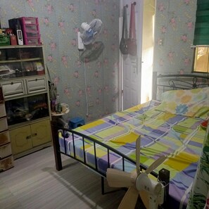 2 bedrooms, iron/ironing board, Internet, bed sheets - 2-bedroom apartment in beautiful Cerritos with AC and comfort (Cerritos)