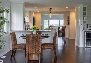 Dining - LVR's Luxury Lakefront Farmhouse (Porter)