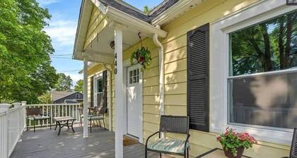 LVR - The Yellow House on 3rd