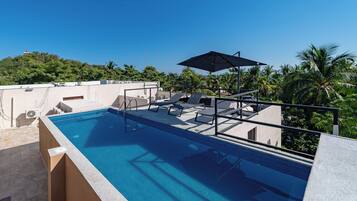 Piscina en la azotea