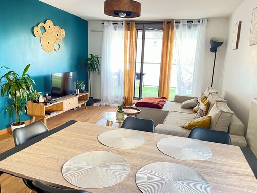 Spacious new apartment with view of Fourvière