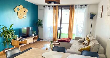 Spacious new apartment with view of Fourvière