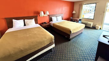 Rom, 2 queensize-senger, ikke-røyk | Skrivebord og wi-fi (inkludert)