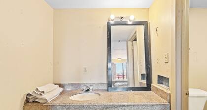 Luxury Inn By Hotel O Hattiesburg, MS