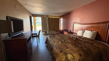 Phòng, 1 giường cỡ king, hút thuốc | Bàn, truy cập Internet không dây miễn phí