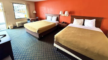 Habitación, 2 camas de matrimonio, no fumadores | Escritorio y wifi gratis