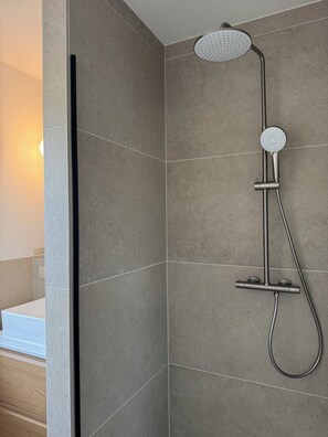 Shower, hair dryer, toilet paper - Hygge in Zingst - coziness in our vacation apartment LOLLE (Zingst)