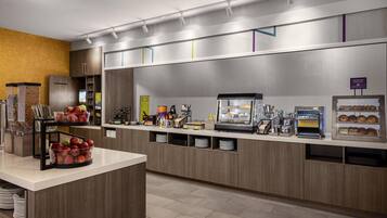 Free daily buffet breakfast
