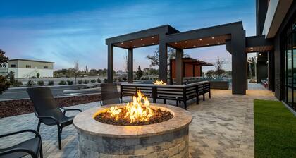 Home2 Suites By Hilton Riverview Tampa