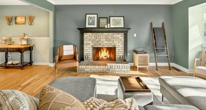 Jville Gem- Walk downtown