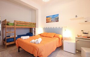 4 bedrooms, free WiFi - Cozy home in Agropoli (Agropoli)