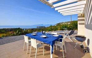 Outdoor dining - 2 bedroom stunning home in San Nicola Arcella (San Nicola Arcella)