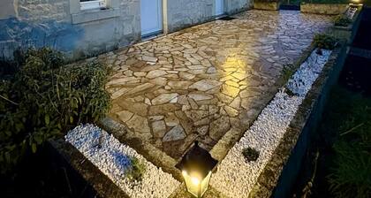 La Bergerie des vignes" country house shared with sheep.