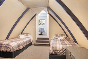 3 chambres, accès au Wi-Fi (inclus), literie fournie