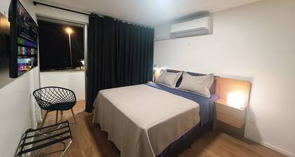 Studio apartment with movement, elevator, and open balcony in Asa Norte.