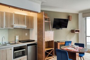 Basic Single Room | Living area - Tokio By Smart W  (Juárez)