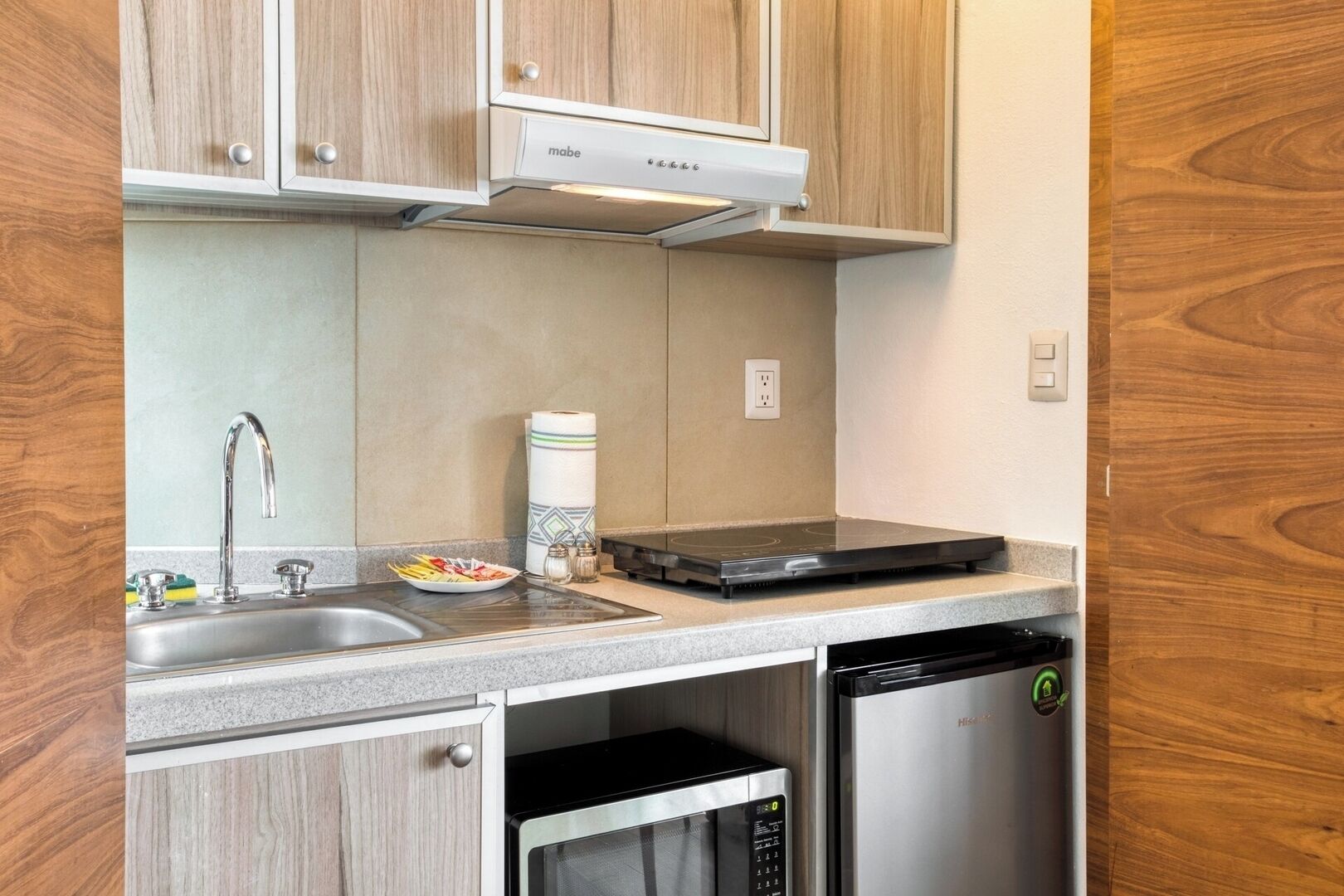 Basic Single Room | Private kitchen