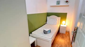 Desk, iron/ironing board, free WiFi
