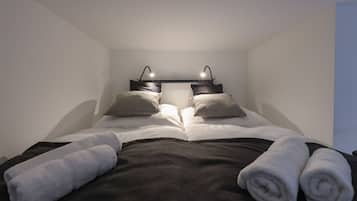 1 chambre, fer et planche à repasser, accès au Wi-Fi (inclus)