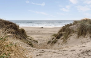 Plage à proximité, pêche sur place