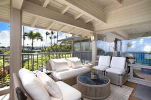 شقة (3 Bedrooms) | شرفة/رواق