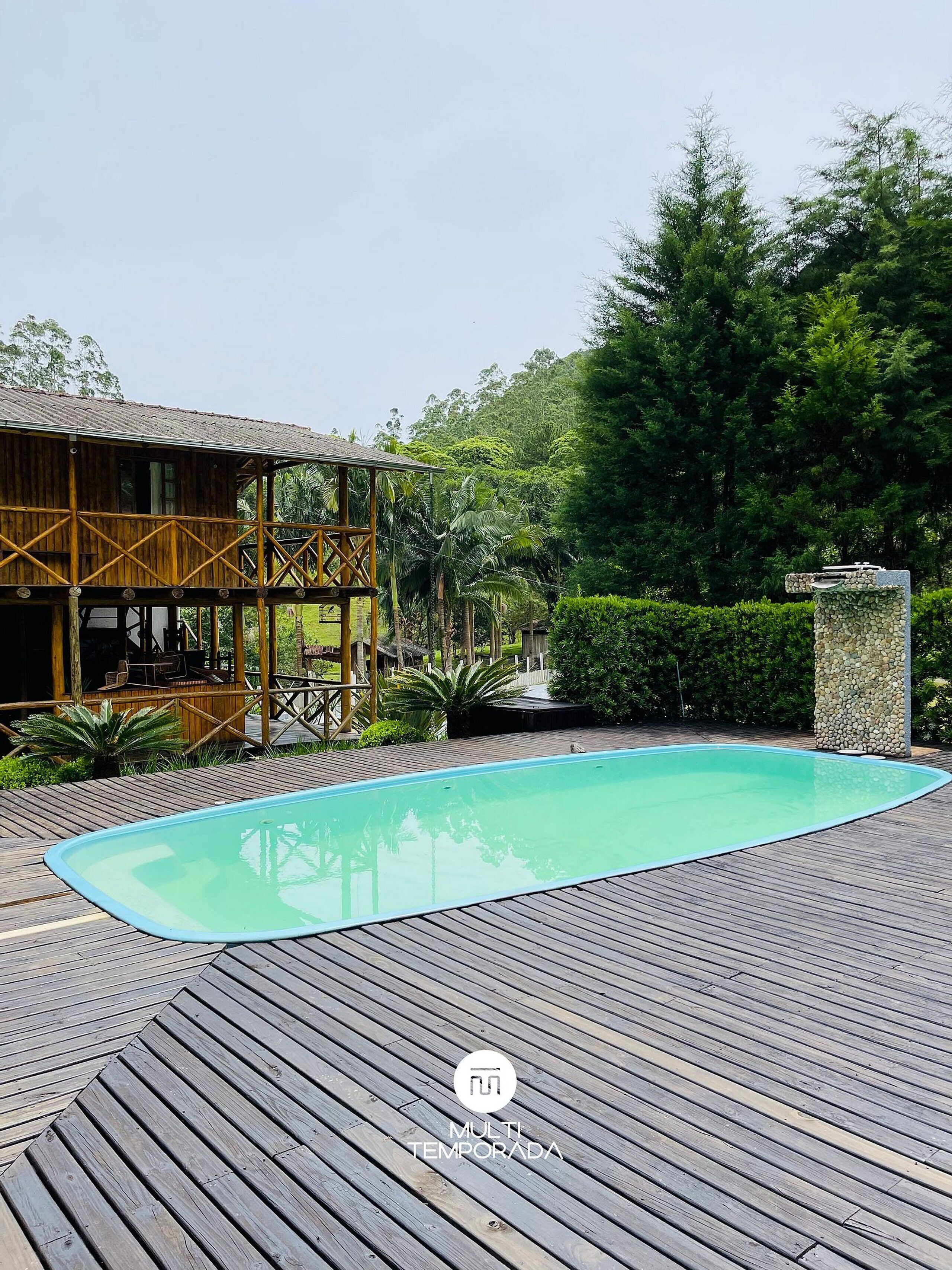 Premium-Ferienhaus, Poolzugang, Poolblick | Zimmerausstattung