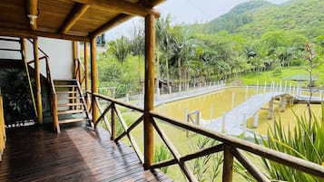 Premium Cottage, Pool Access, Pool View | Property grounds