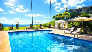 Apartment (5 Bedrooms) | Pool