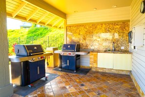 Lägenhet (4 Bedrooms) | Grill- och picknickområde